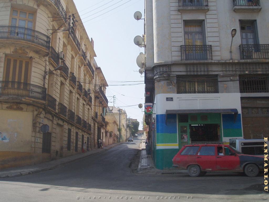 ORAN AOUT 2006 RUE BERANGER.jpg